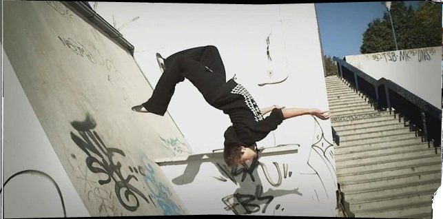 free running accident in morocco - zlomenina